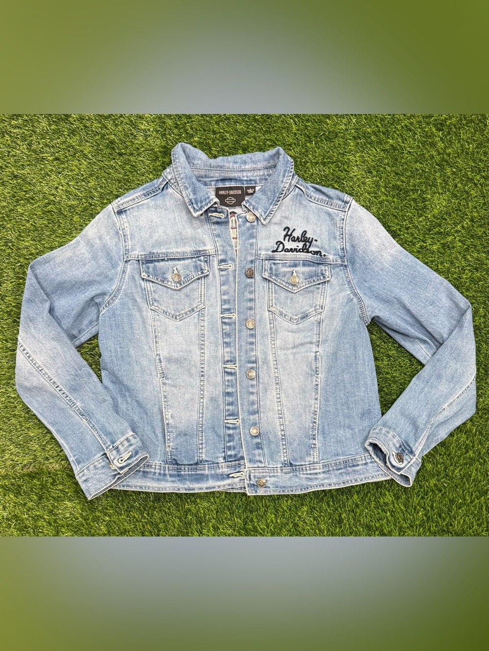 Harley-Davidson Light Wash Denim Jacket Embroidered Logo Wings Patch Size L